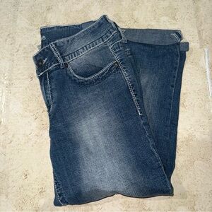 Women's Blue  Capri Jeans